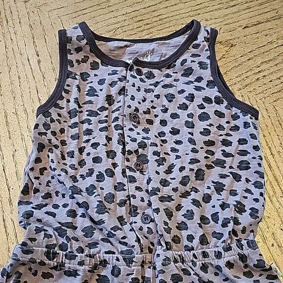 Leopard romper size 4T mini heroes - Picture 2 of 9